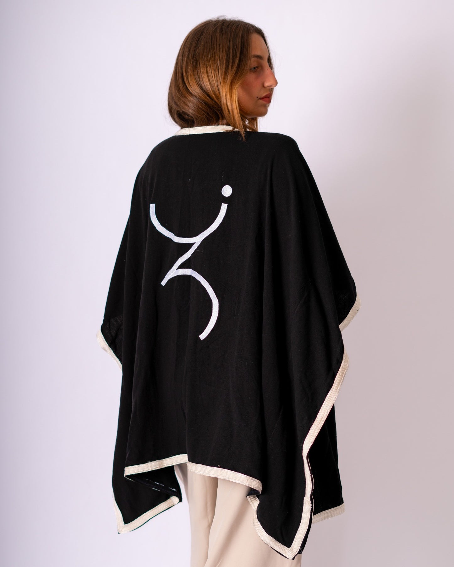 Embroidered Kimono (Unisex)