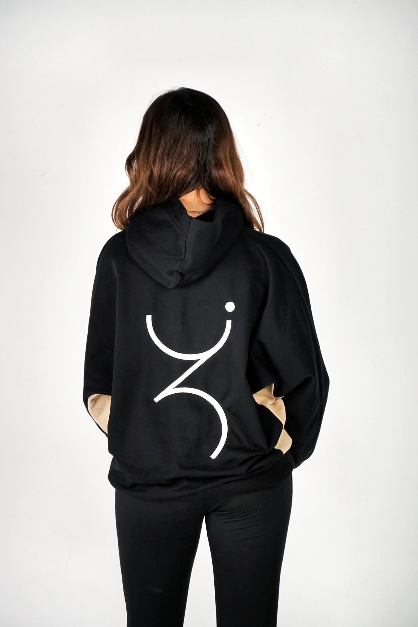 HOOD–01 — The Essential Dual-Tone Hoodie